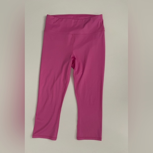 Fabletics High Waisted Ultracool Crop Hot Pink LEGGING M - Picture 9 of 10